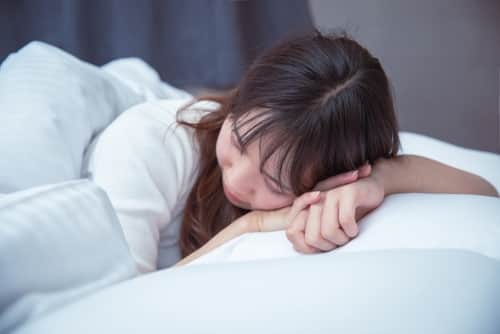 自律神経の乱れや身体の歪みも不眠の原因になります